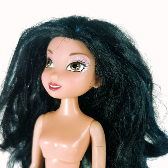 Disney Jakks Pacific Princess Silvermist Doll With Black Hair - 2010 - Picture 4 of 5